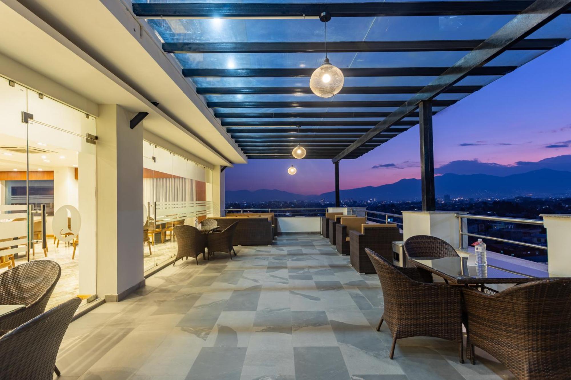 Mandala Norling Lords Prime Kathmandu Catmandu Exterior foto
